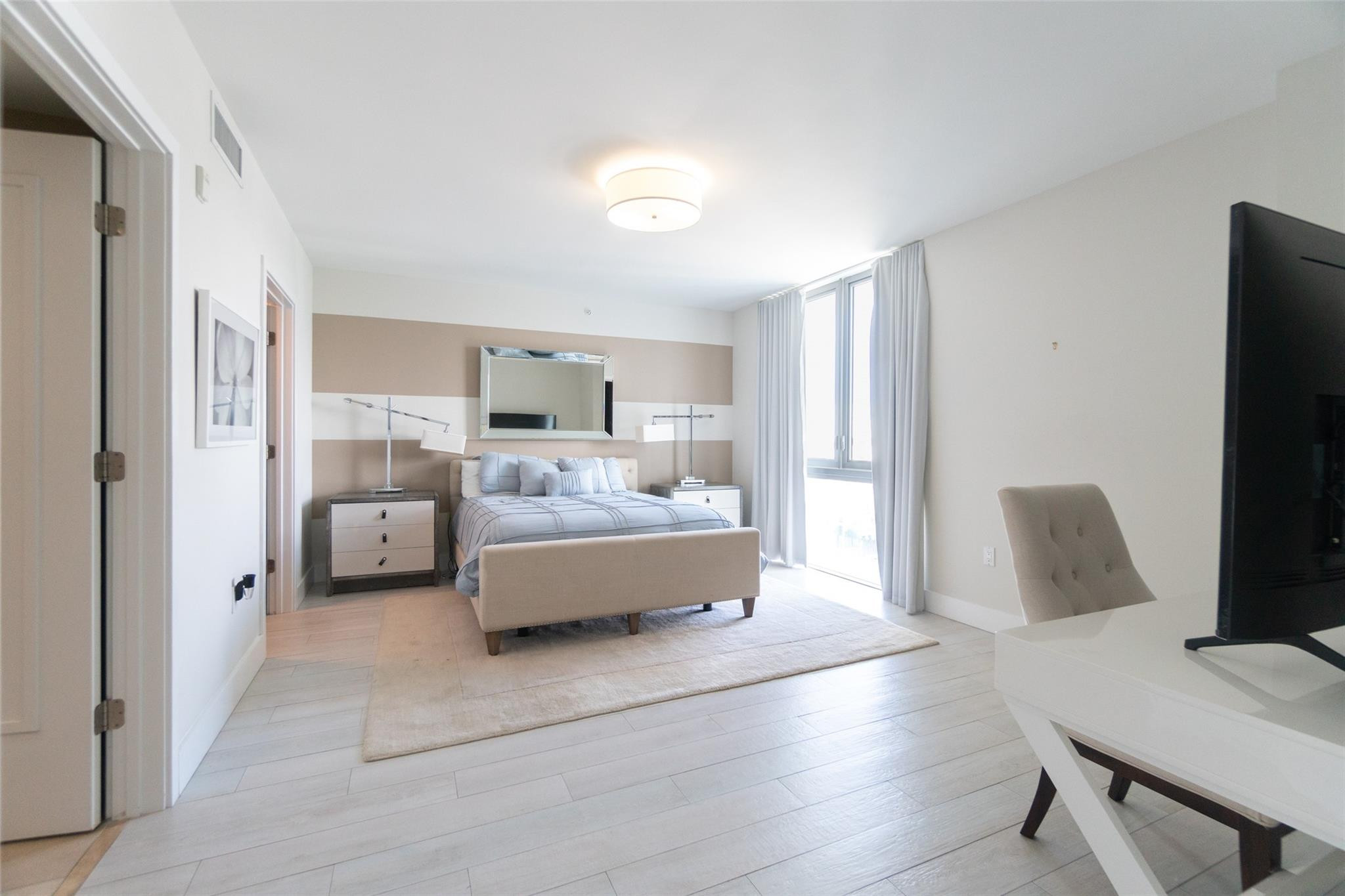 Riva Bay Harbor Cond - Residential