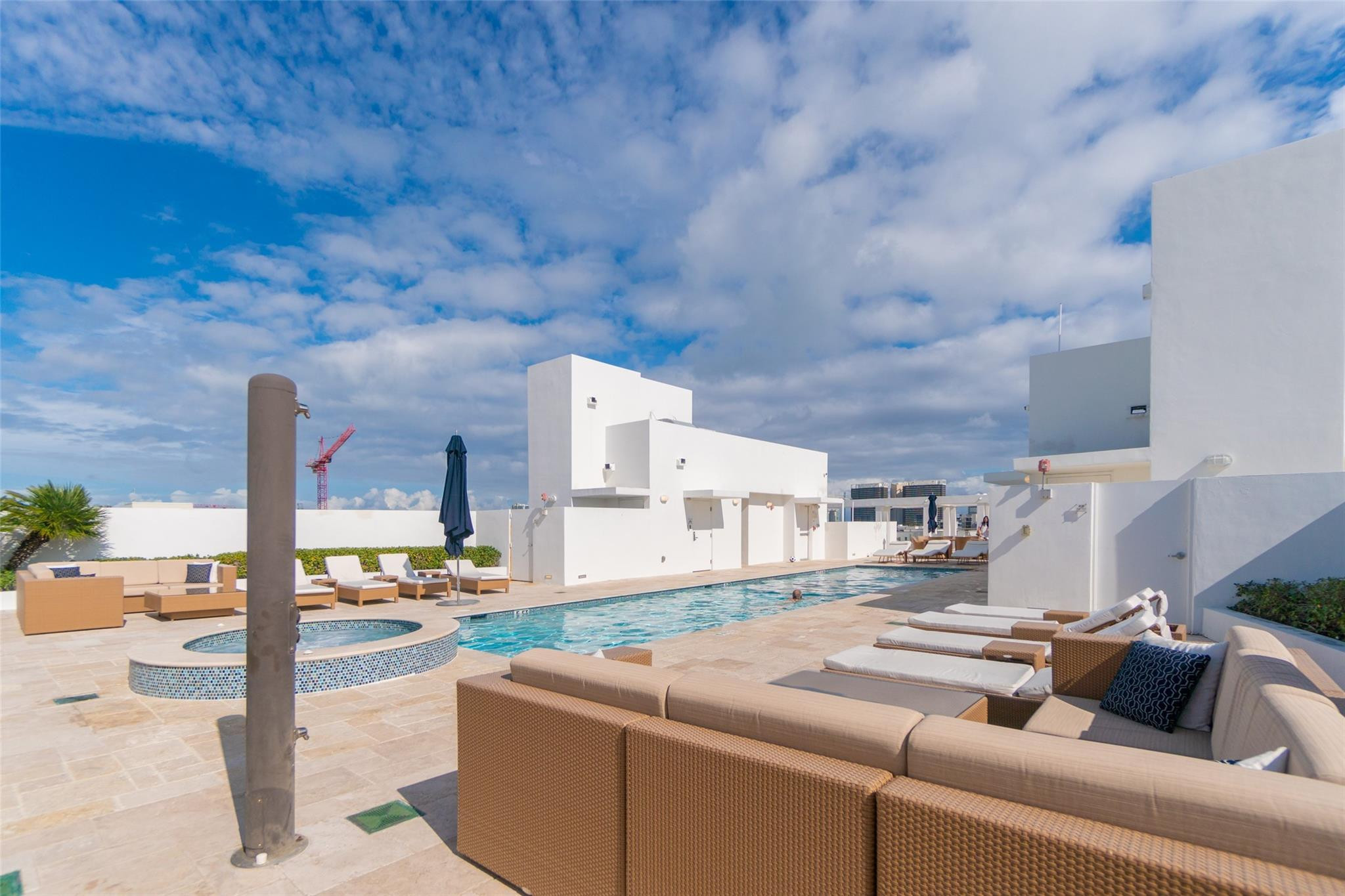 Riva Bay Harbor Cond - Residential