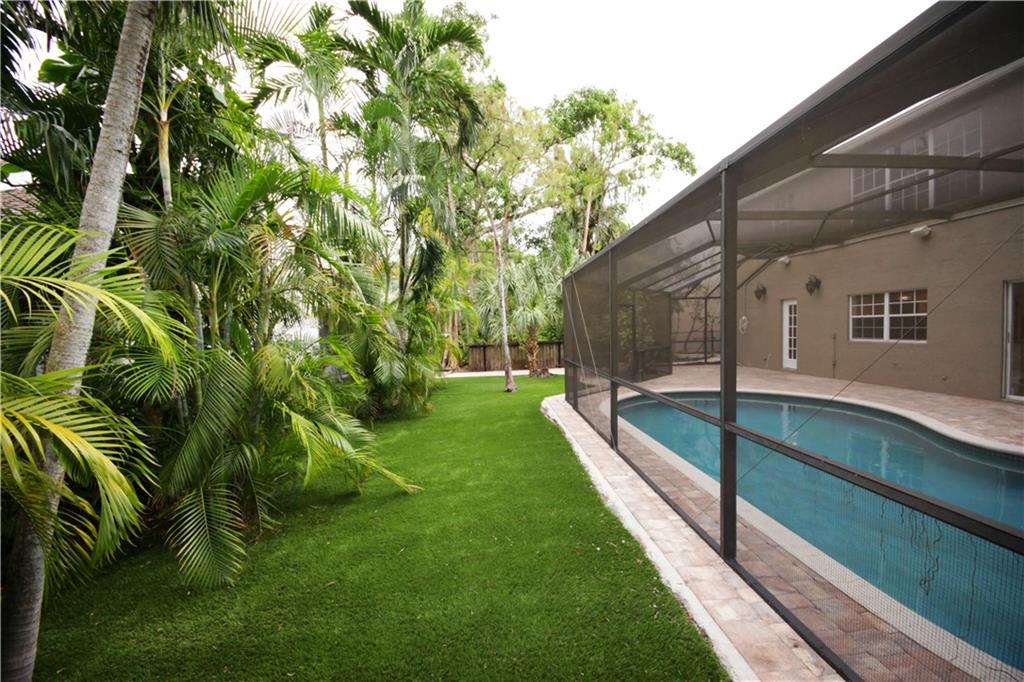 Woodside Estates 127-10 B - Residential