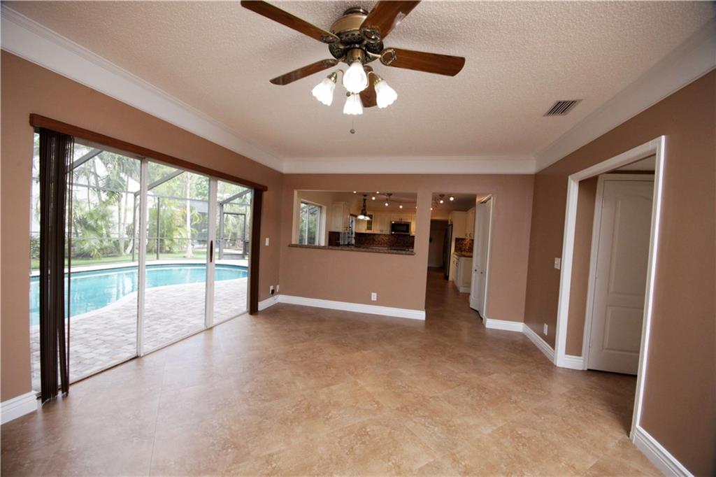 Woodside Estates 127-10 B - Residential