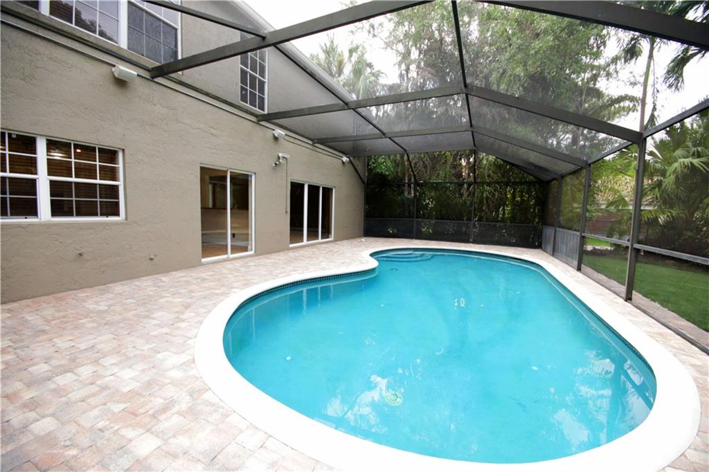 Woodside Estates 127-10 B - Residential