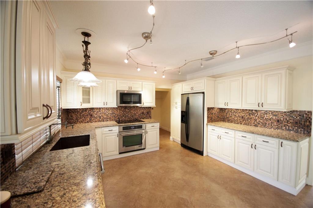 Woodside Estates 127-10 B - Residential