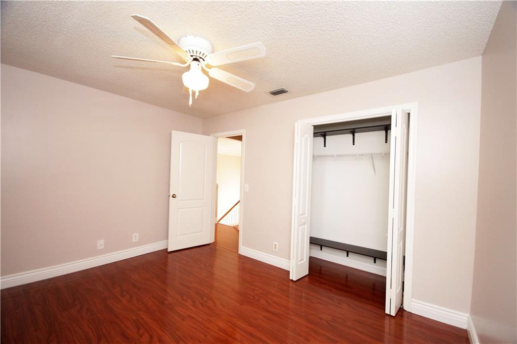 Woodside Estates 127-10 B - Residential