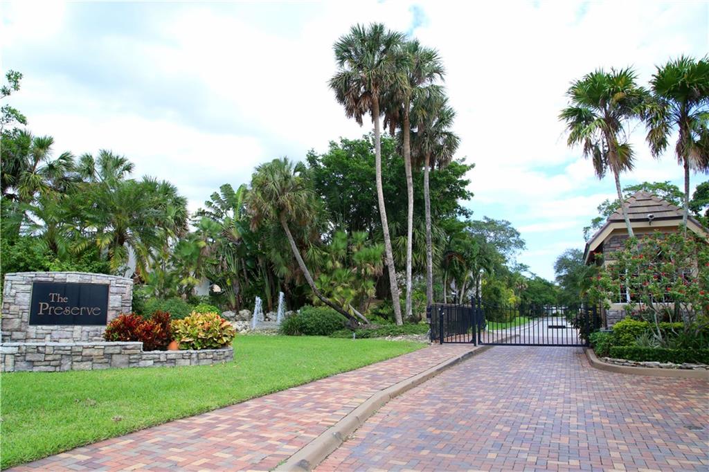 Woodside Estates 127-10 B - Residential