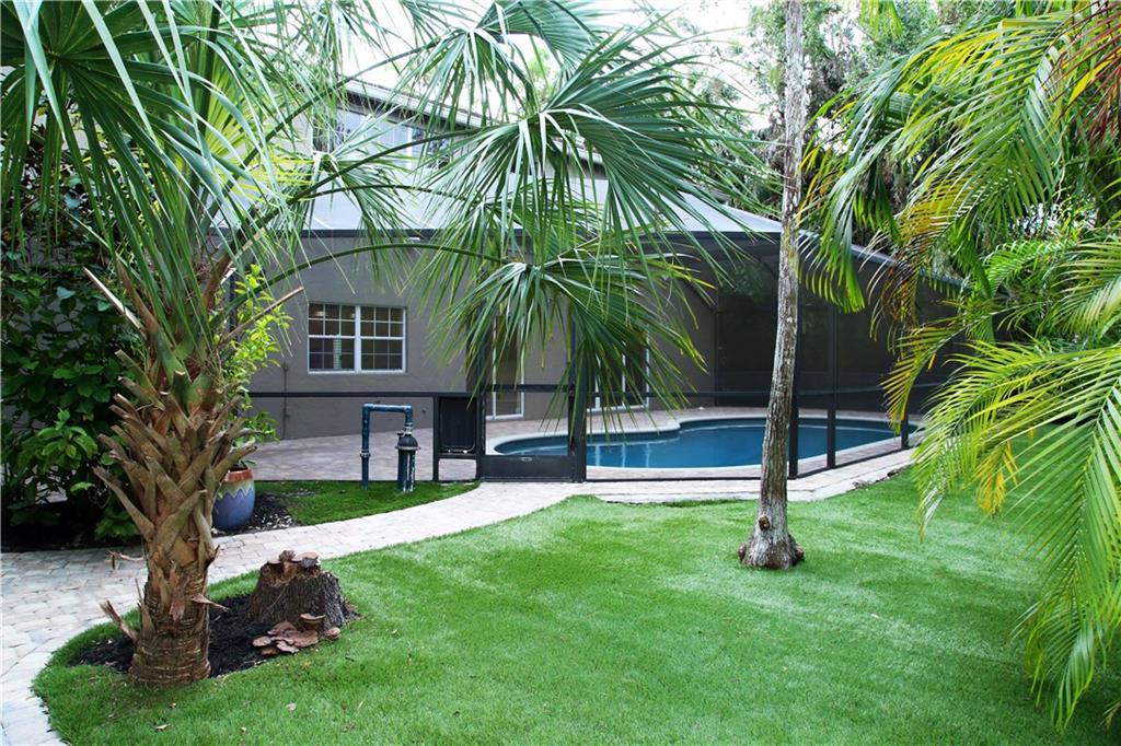 Woodside Estates 127-10 B - Residential