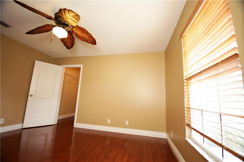 Woodside Estates 127-10 B - Residential