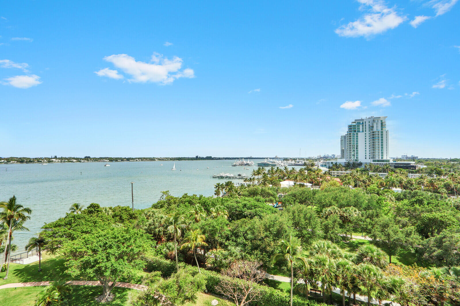 PLACIDO MAR CONDO - Residential