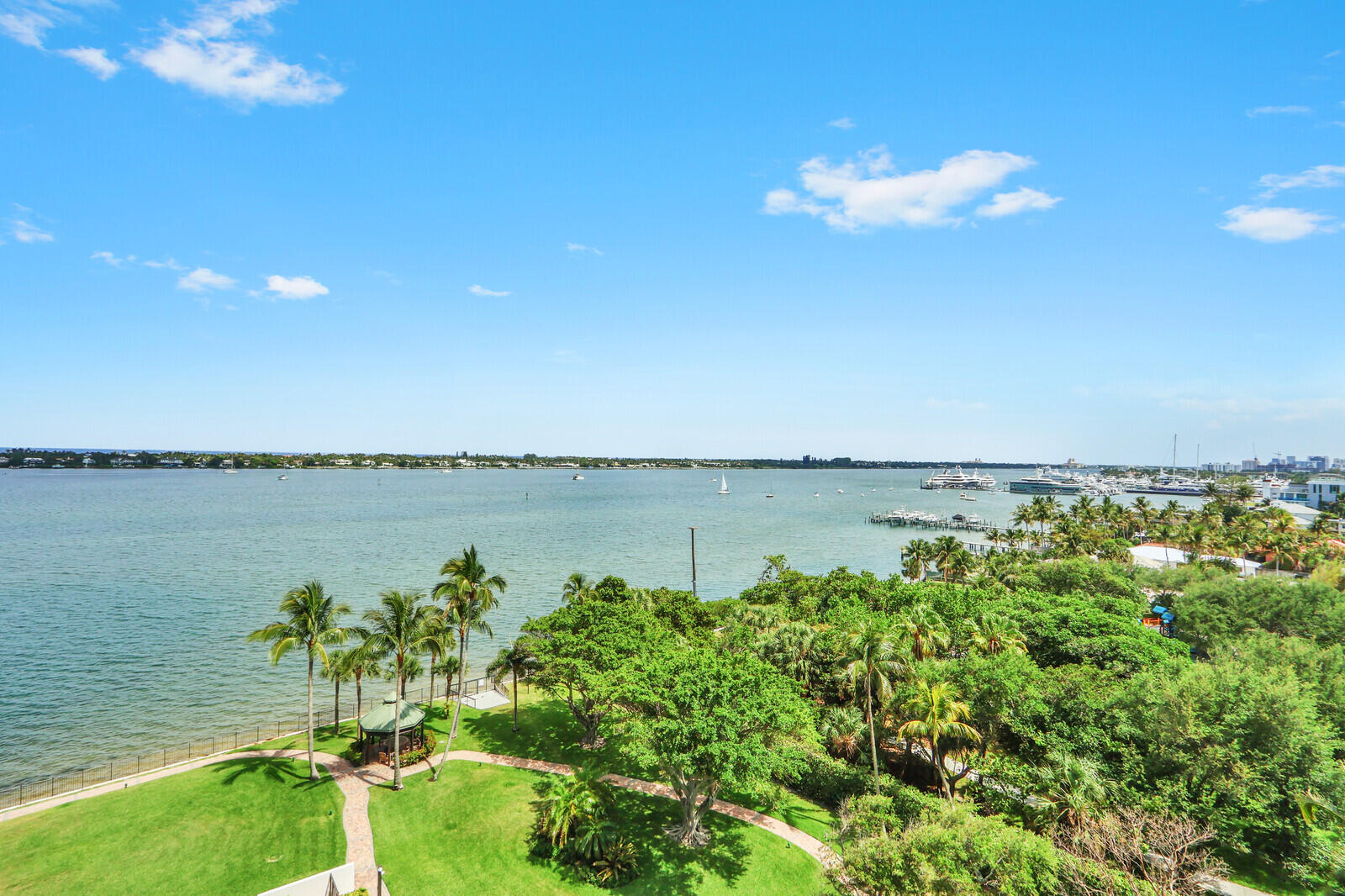 PLACIDO MAR CONDO - Residential