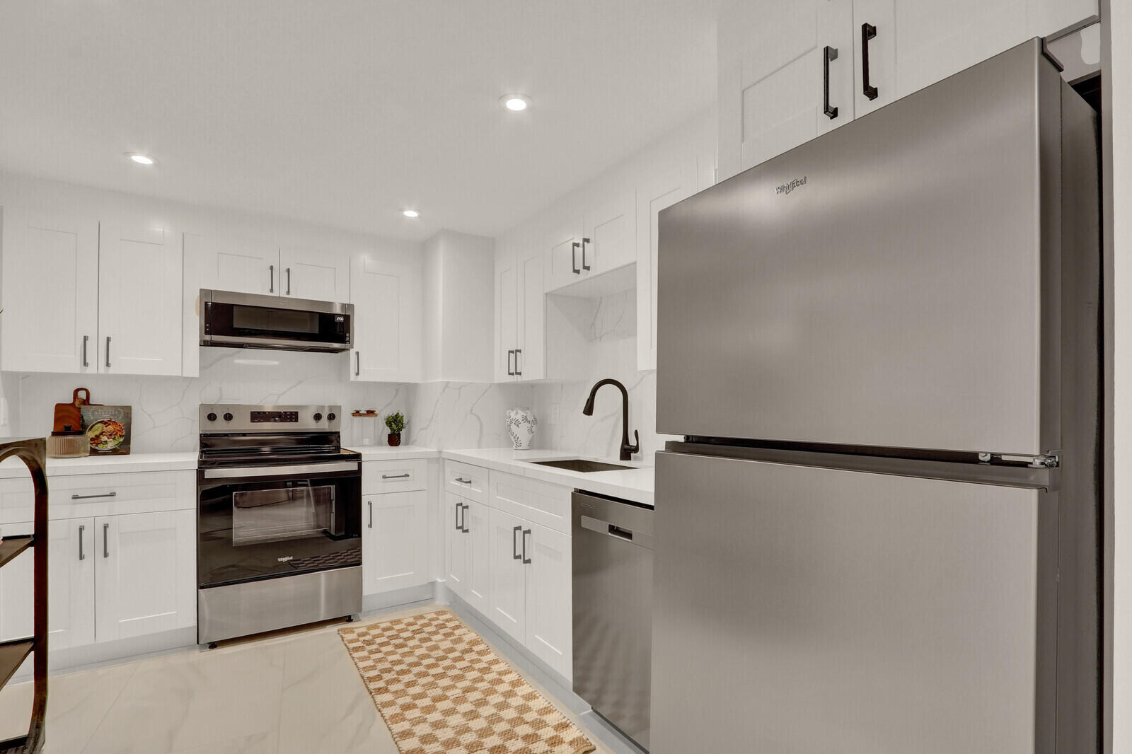 PLACIDO MAR CONDO - Residential