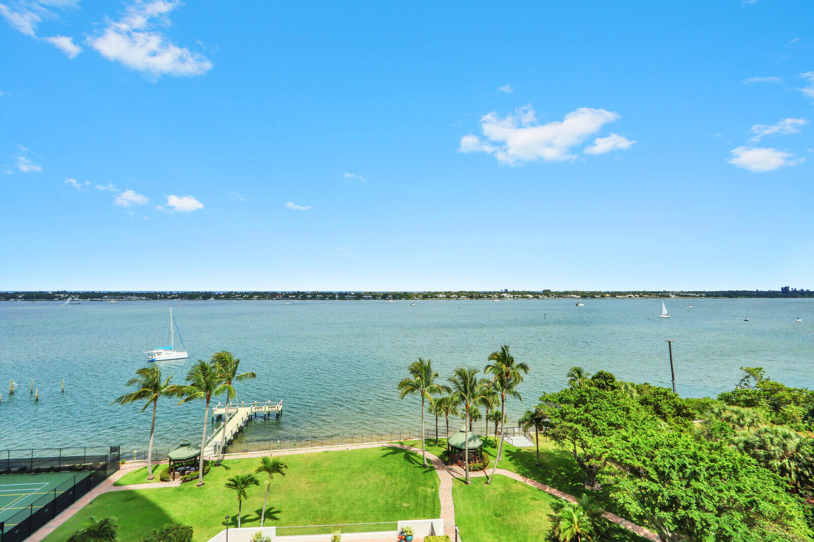 PLACIDO MAR CONDO - Residential