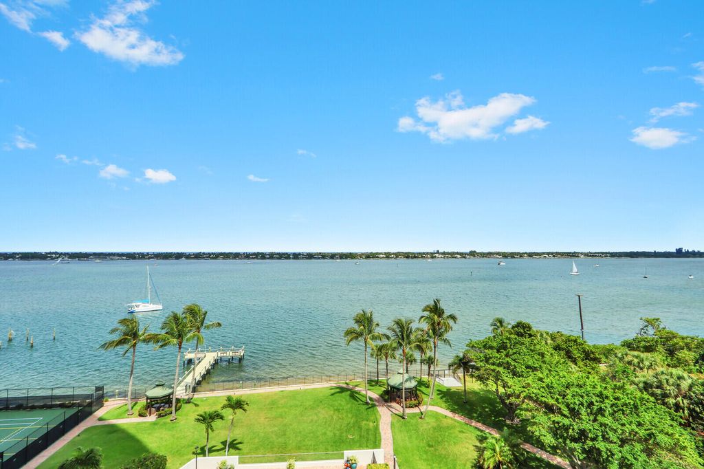 Photo of 5200 N Flagler Drive N #905, West Palm Beach, FL 33407 (MLS # B26024554)