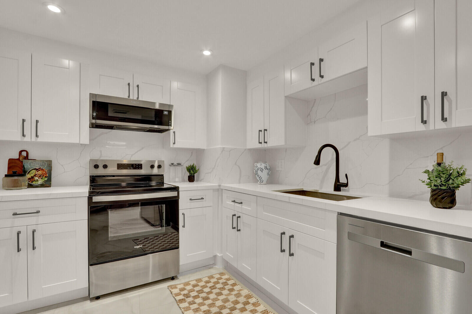 PLACIDO MAR CONDO - Residential