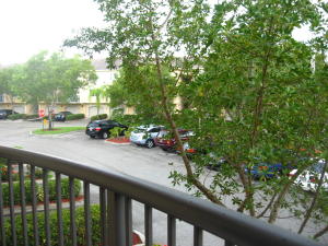 GRANDVIEW AT CRESTWOOD - Residential Lease