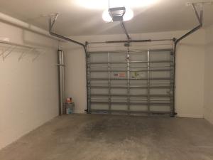 GRANDVIEW AT CRESTWOOD - Residential Lease