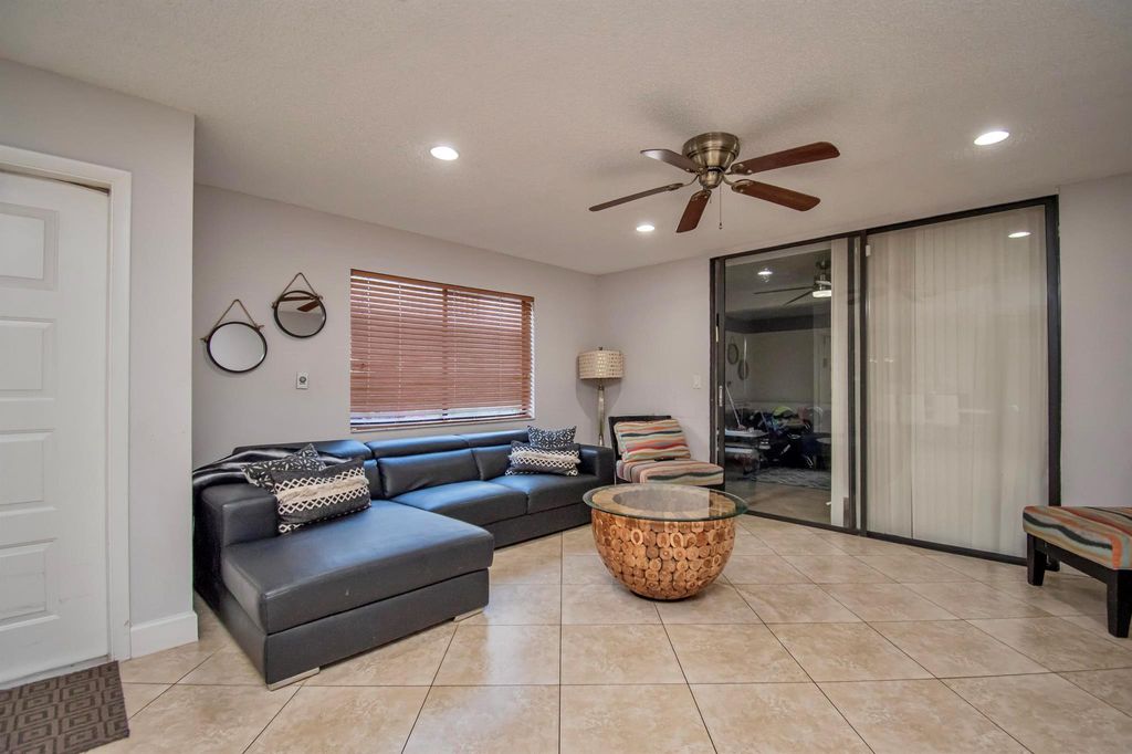 Photo of 7670 Lago Del Mar 301 Drive #301, Boca Raton, FL 33433 (MLS # R11101323)