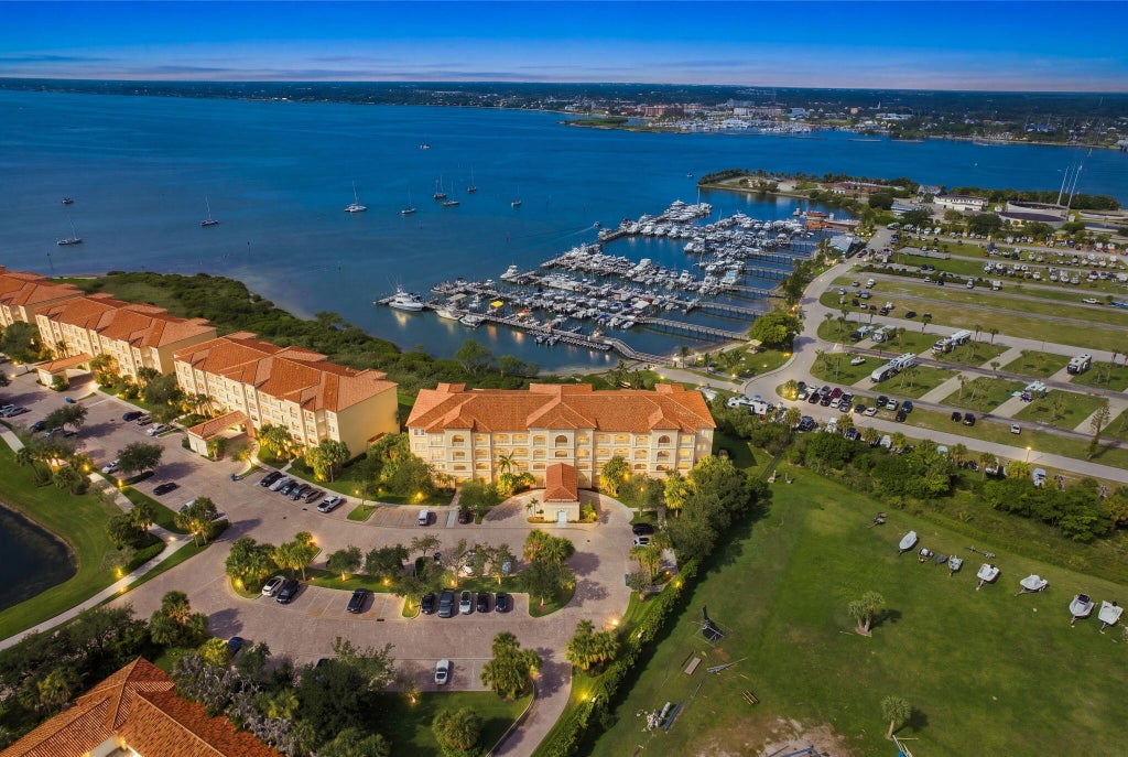 Photo of 34 HARBOUR ISLE Drive W #PH05, Fort Pierce, FL 34949 (MLS # B26062741)