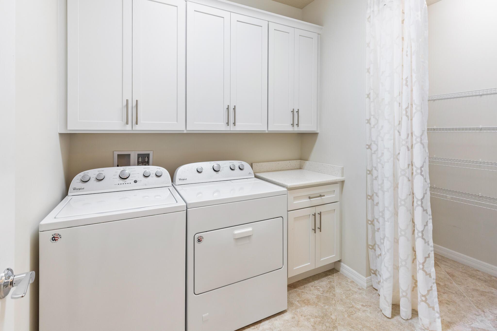 VERANDA GARDENS - Residential