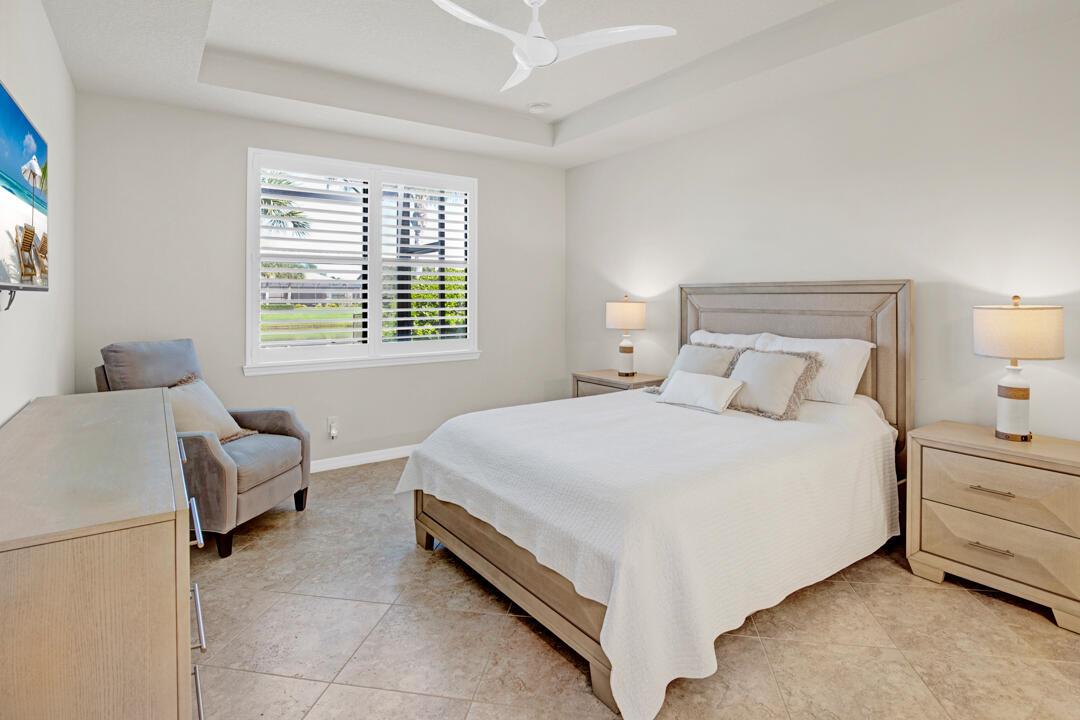 VERANDA GARDENS - Residential