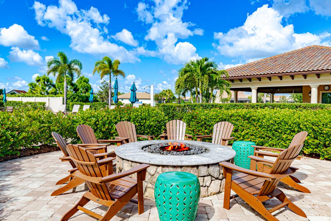 VERANDA GARDENS - Residential