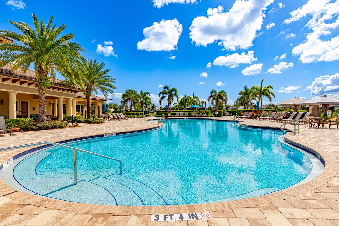 VERANDA GARDENS - Residential