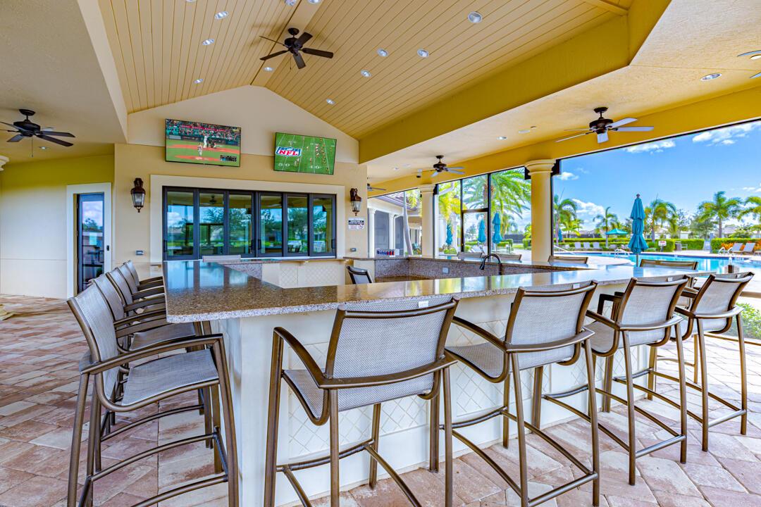 VERANDA GARDENS - Residential