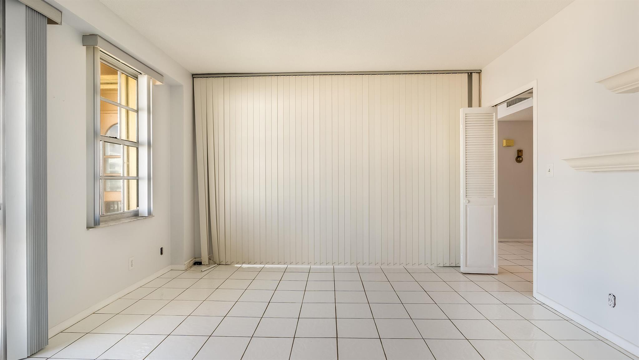 LA BONNE VIE CONDO - Residential