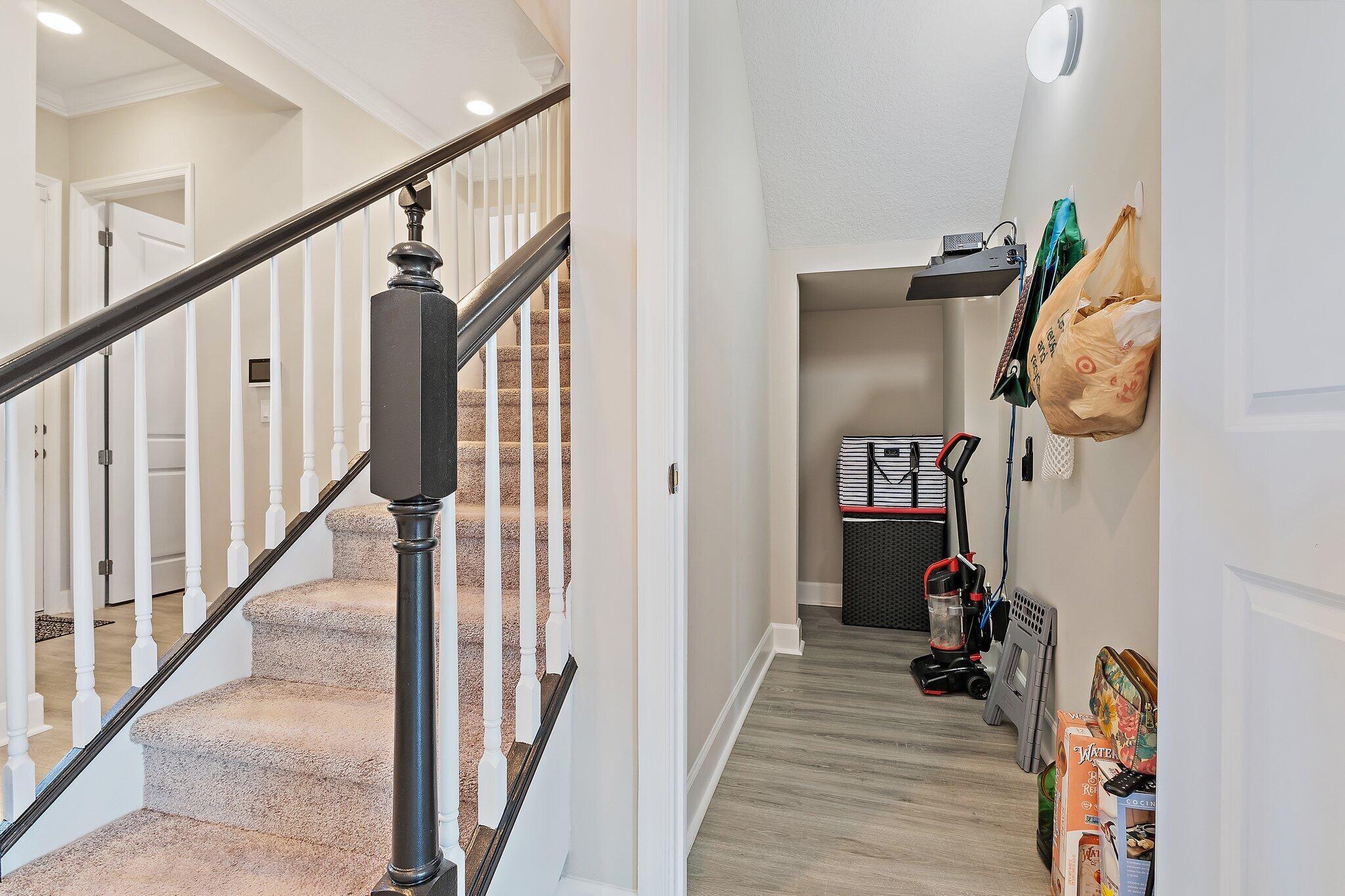 GROVES OF WESTLAKE - Residential