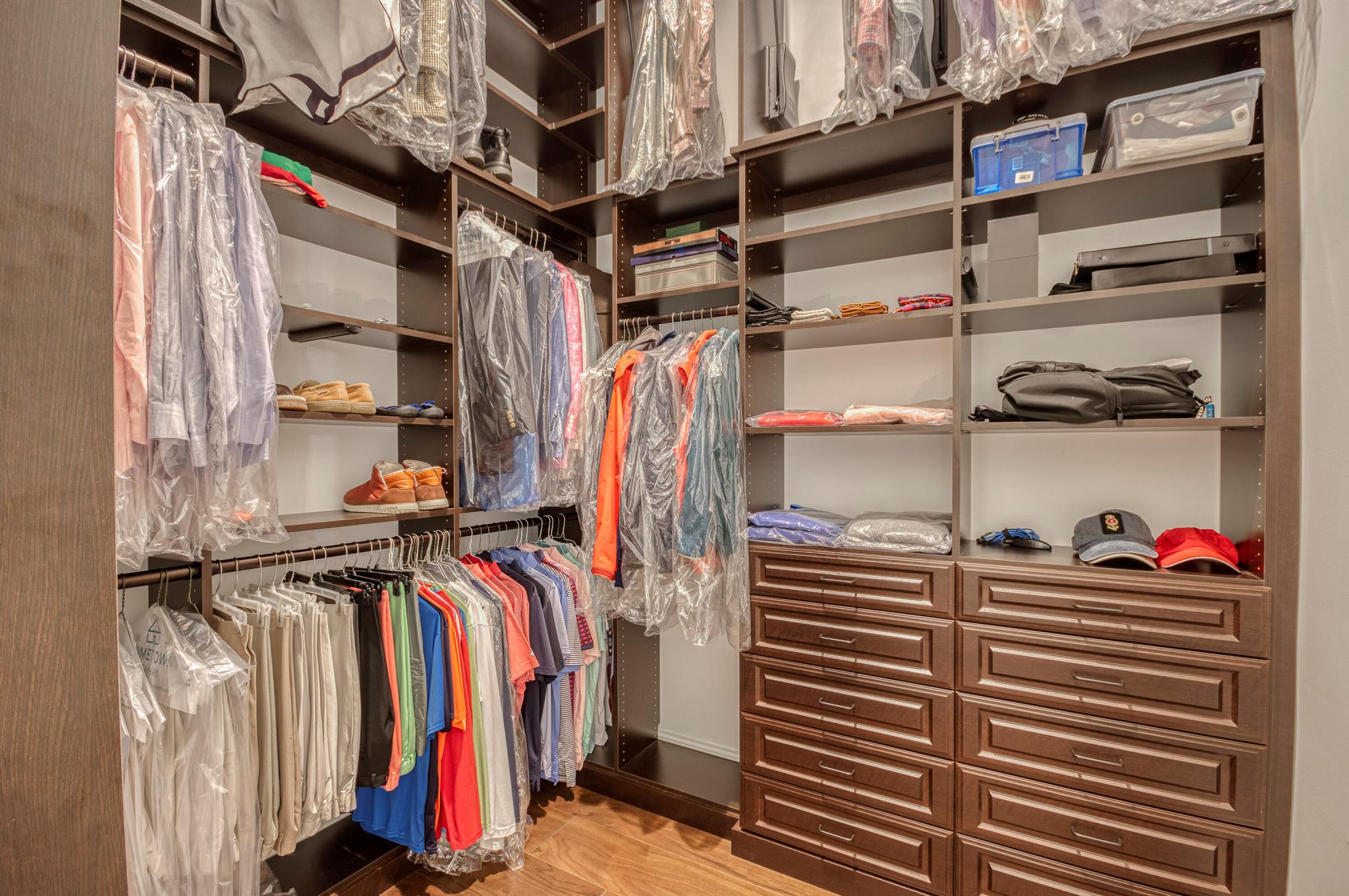 Prado, Pennock Preserve - Residential