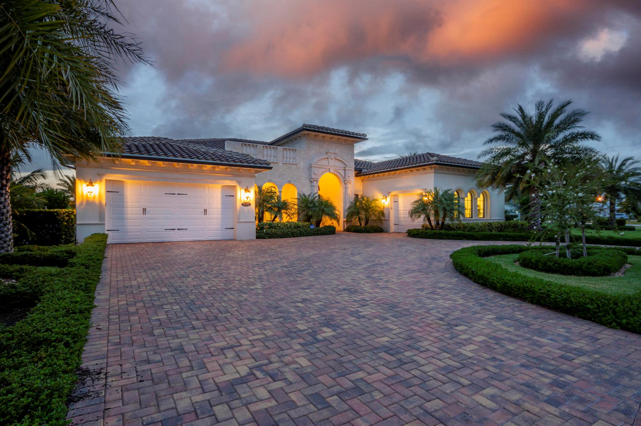 Prado, Pennock Preserve - Residential