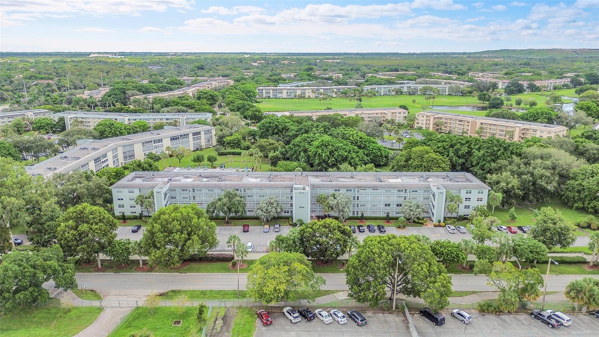 WYNMOOR VILLAGE - Residential