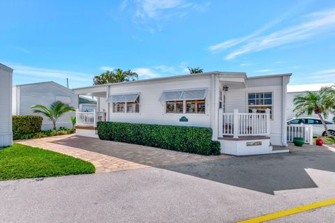 A home in Briny Breezes