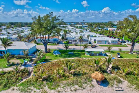 A home in Briny Breezes