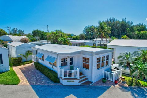 A home in Briny Breezes