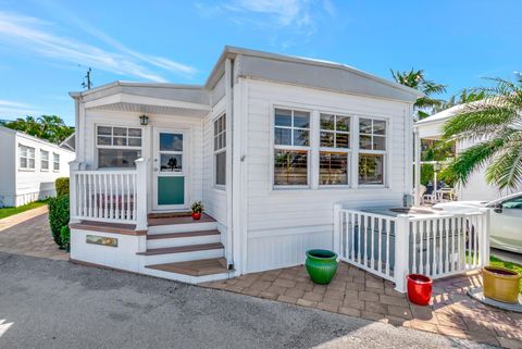 A home in Briny Breezes