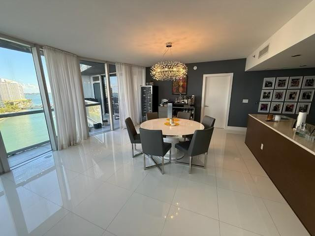 465 Brickell Avenue 1201