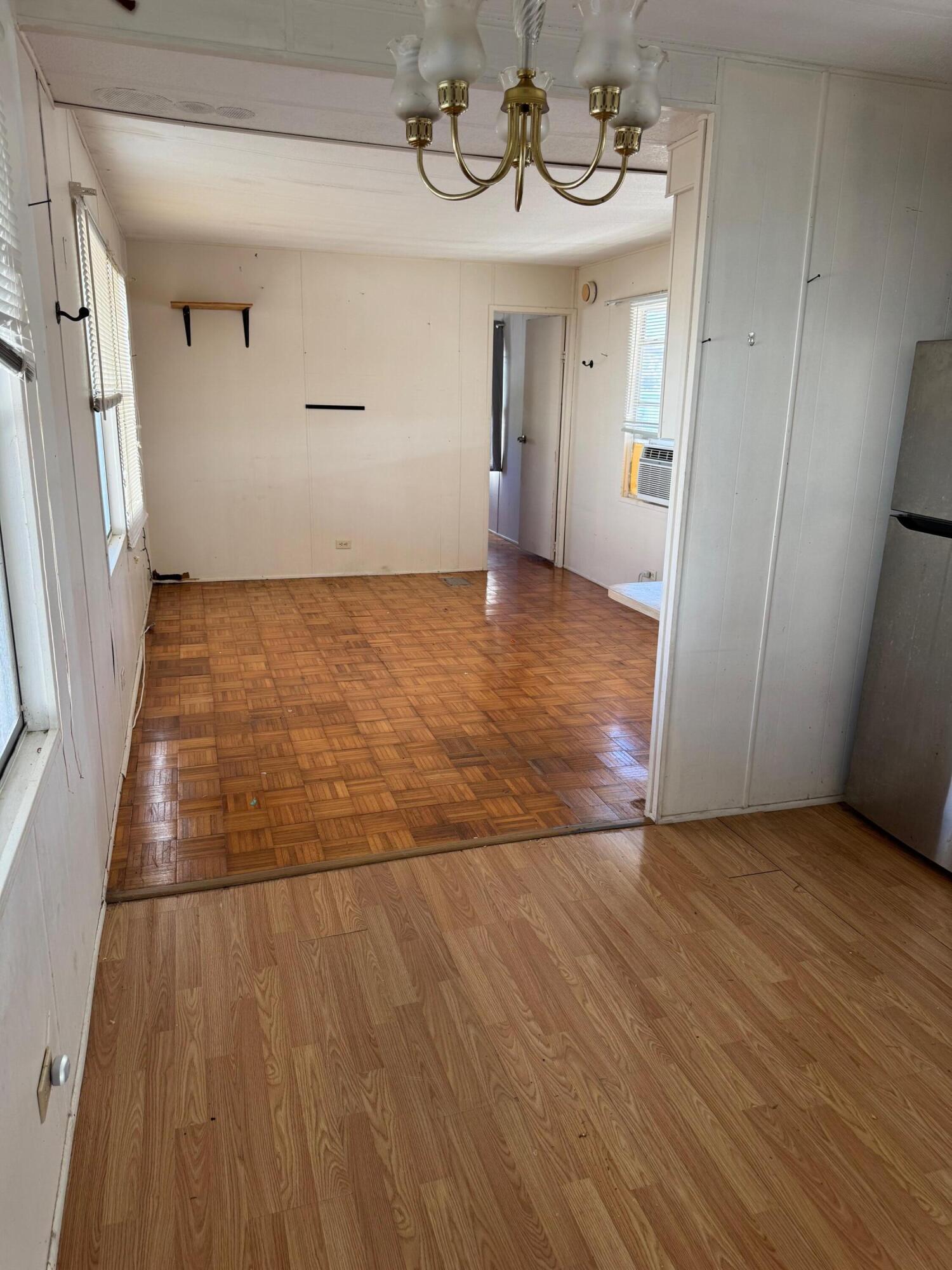 RIDGEWAY - Residential