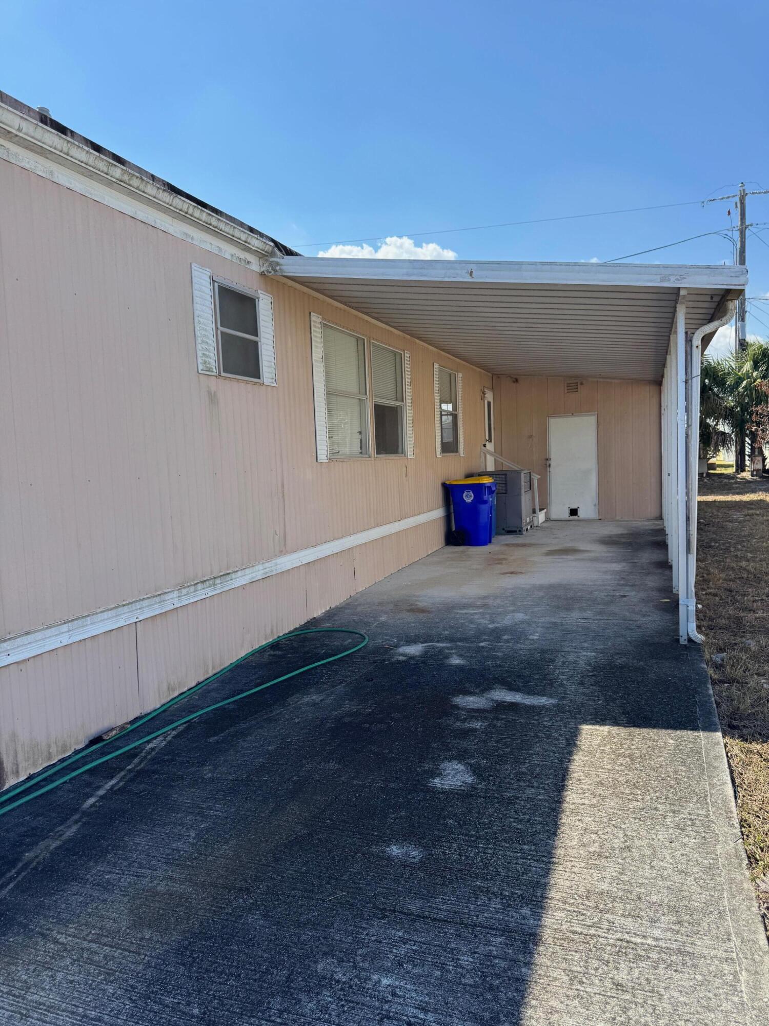 RIDGEWAY - Residential