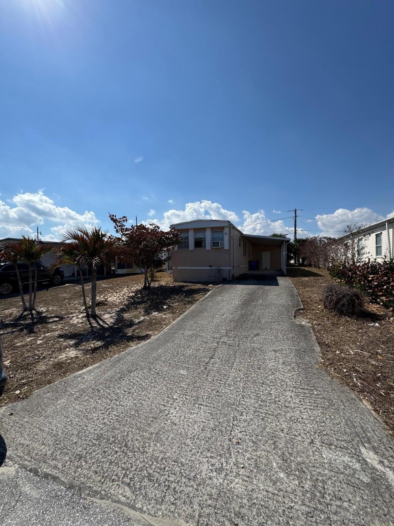 8130 SE Eagle Avenue