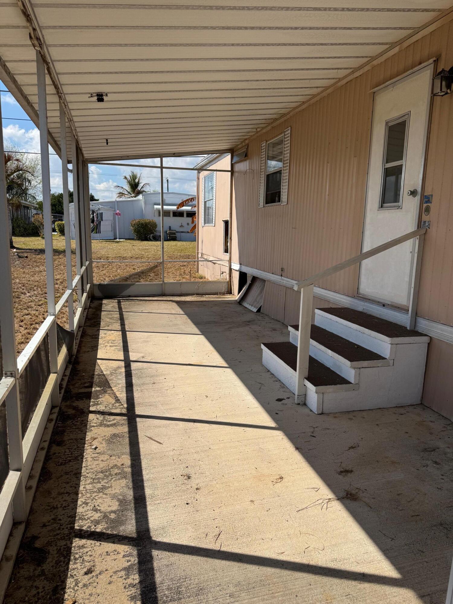 RIDGEWAY - Residential