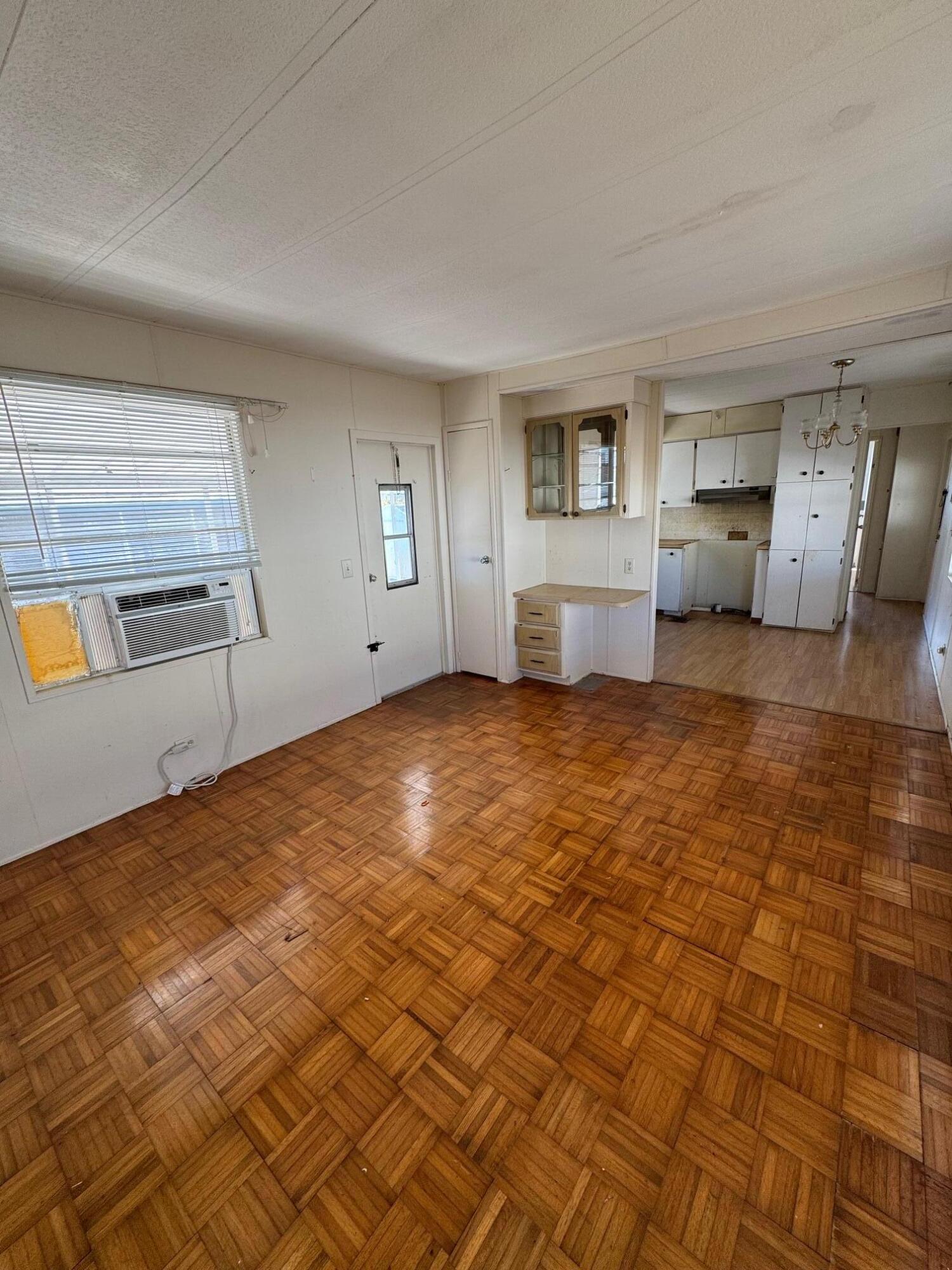 RIDGEWAY - Residential