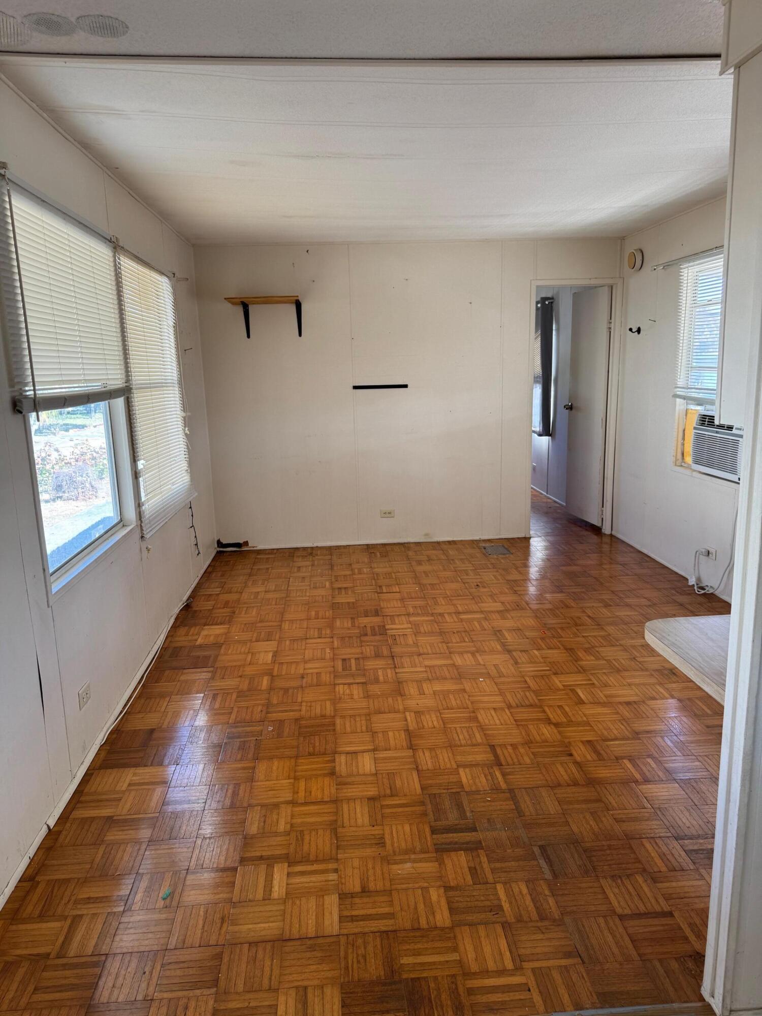 RIDGEWAY - Residential