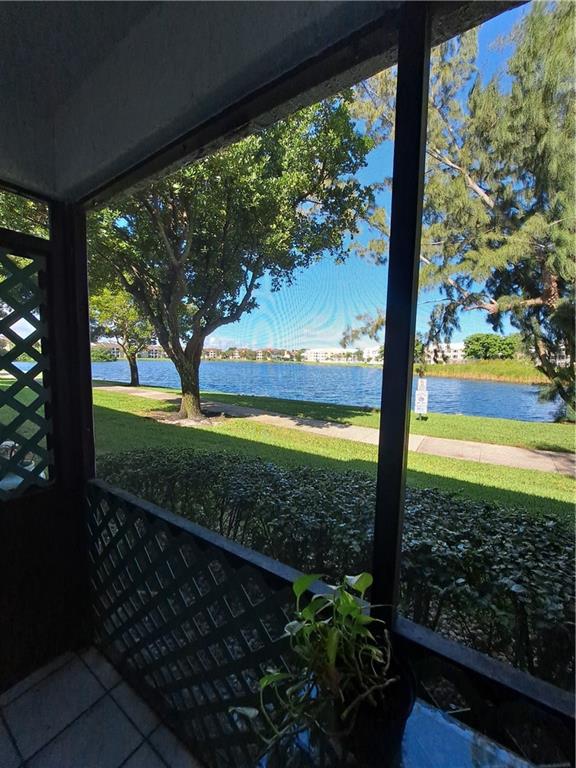 Lakes of Oakland Forest - Residential