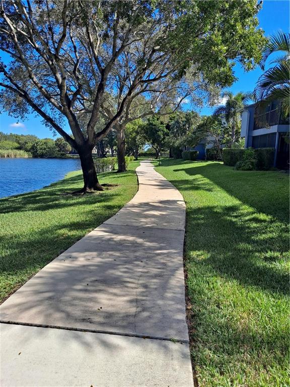 Lakes of Oakland Forest - Residential
