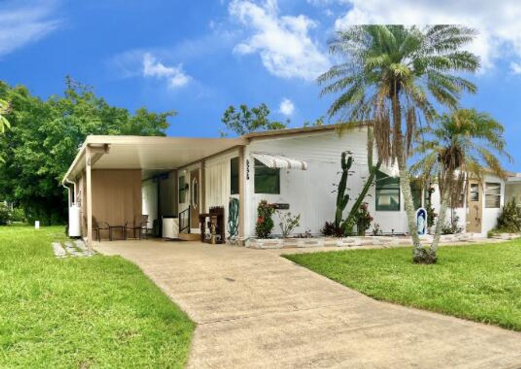 Photo of 6226 S Joshua Lane, Lake Worth, FL 33462 (MLS # R11134932)