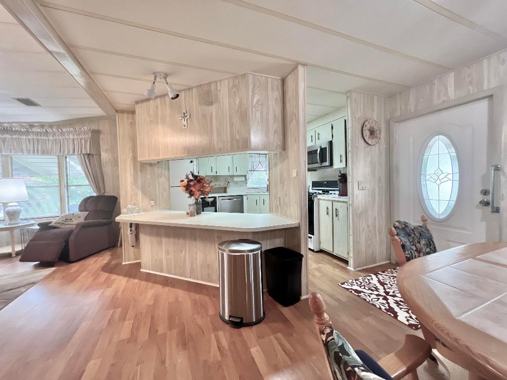 MARALAGO CAY - Residential