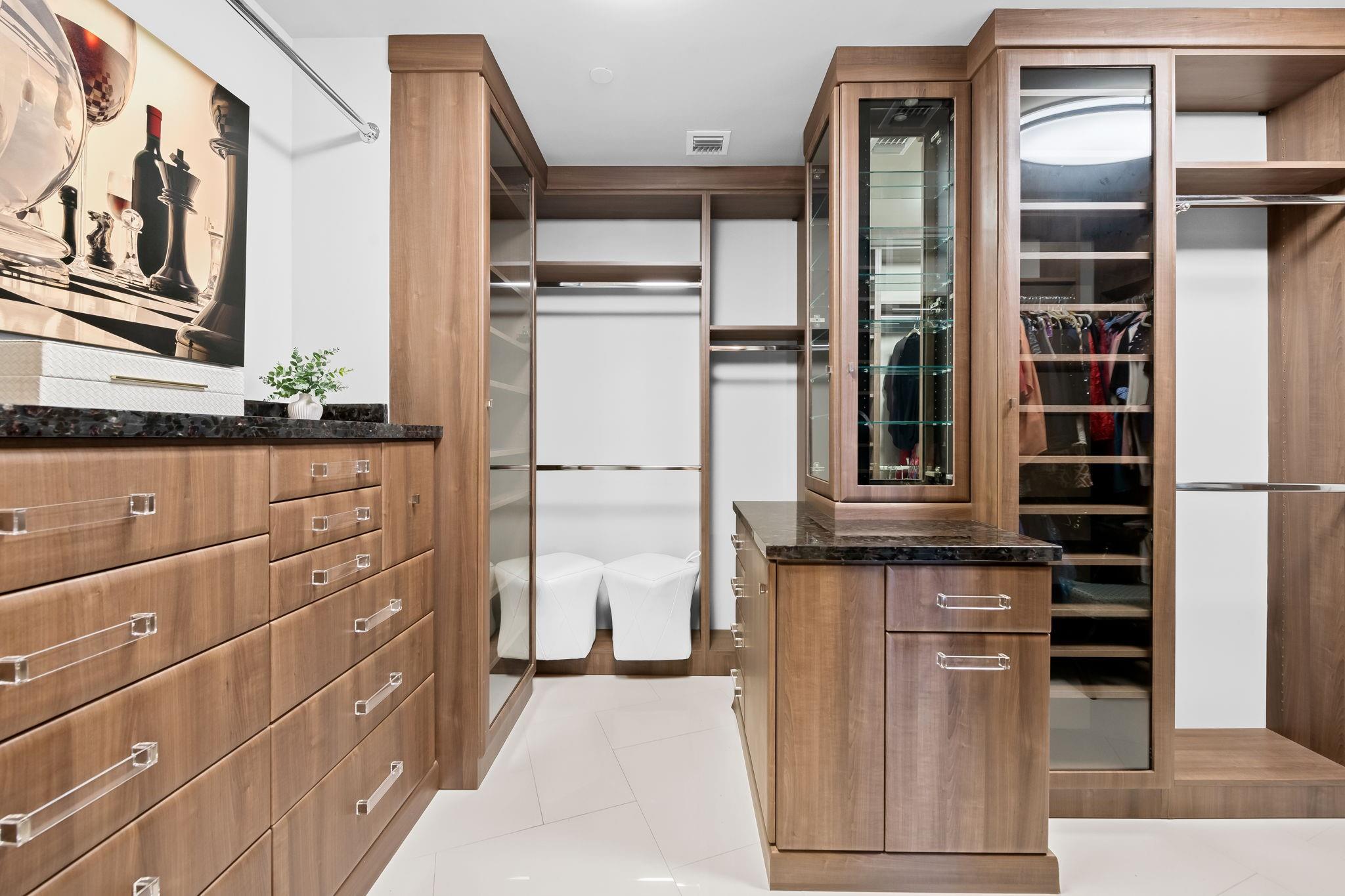 MERIDIAN - Residential