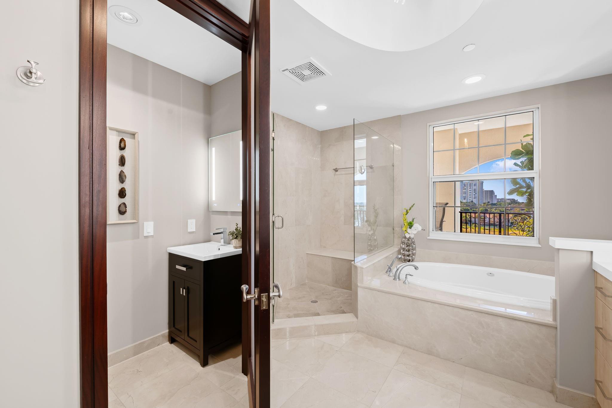 MERIDIAN - Residential