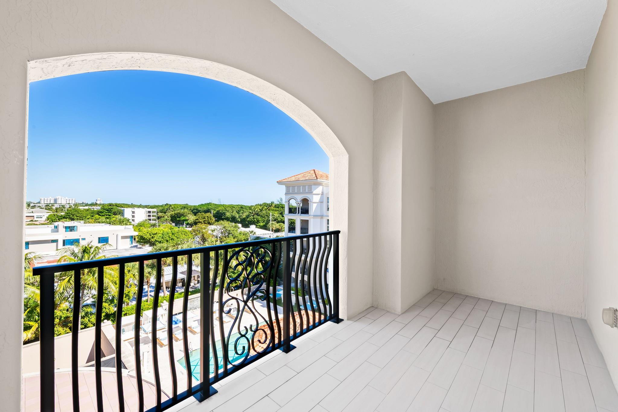 MERIDIAN - Residential