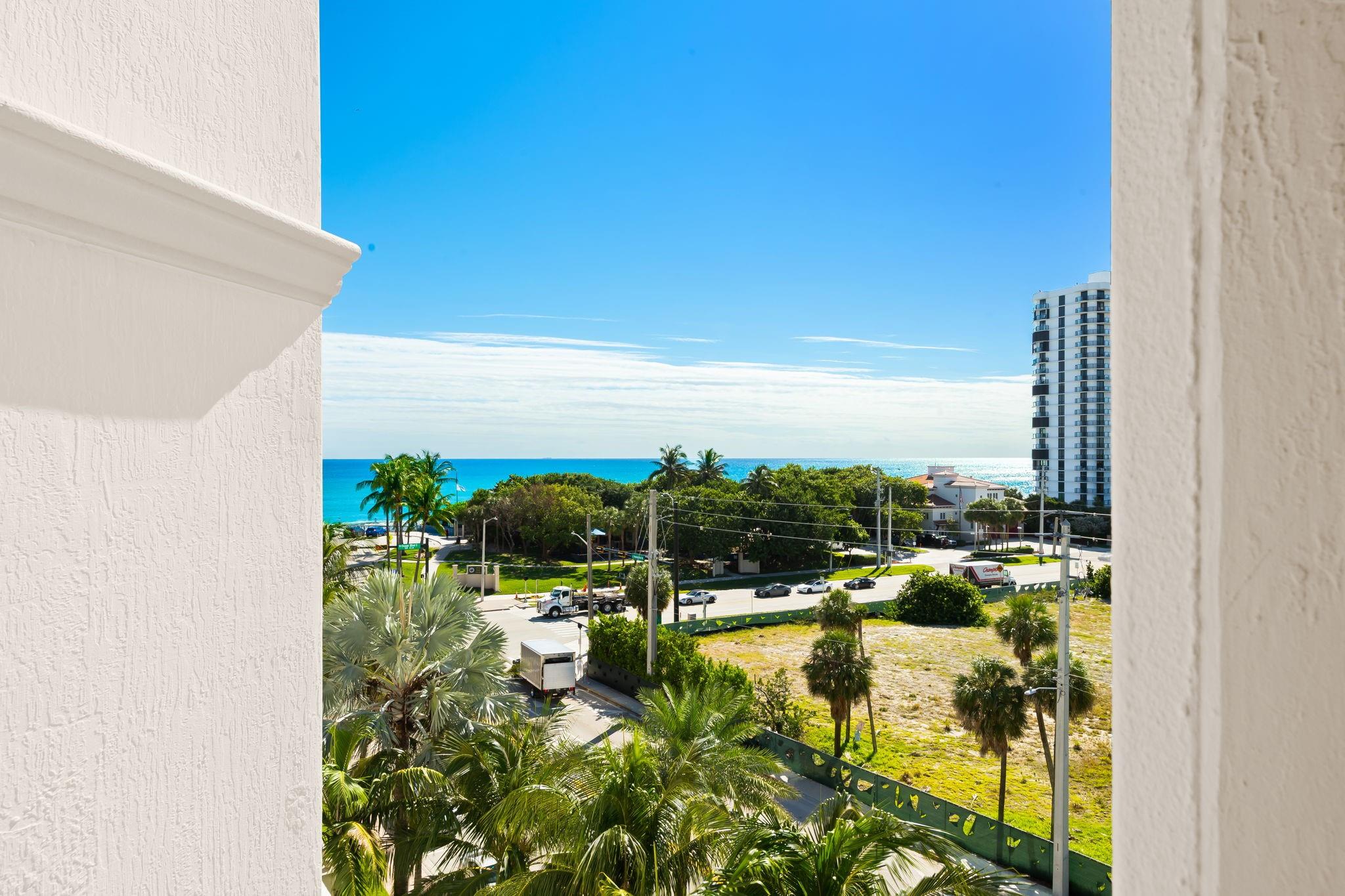 MERIDIAN - Residential