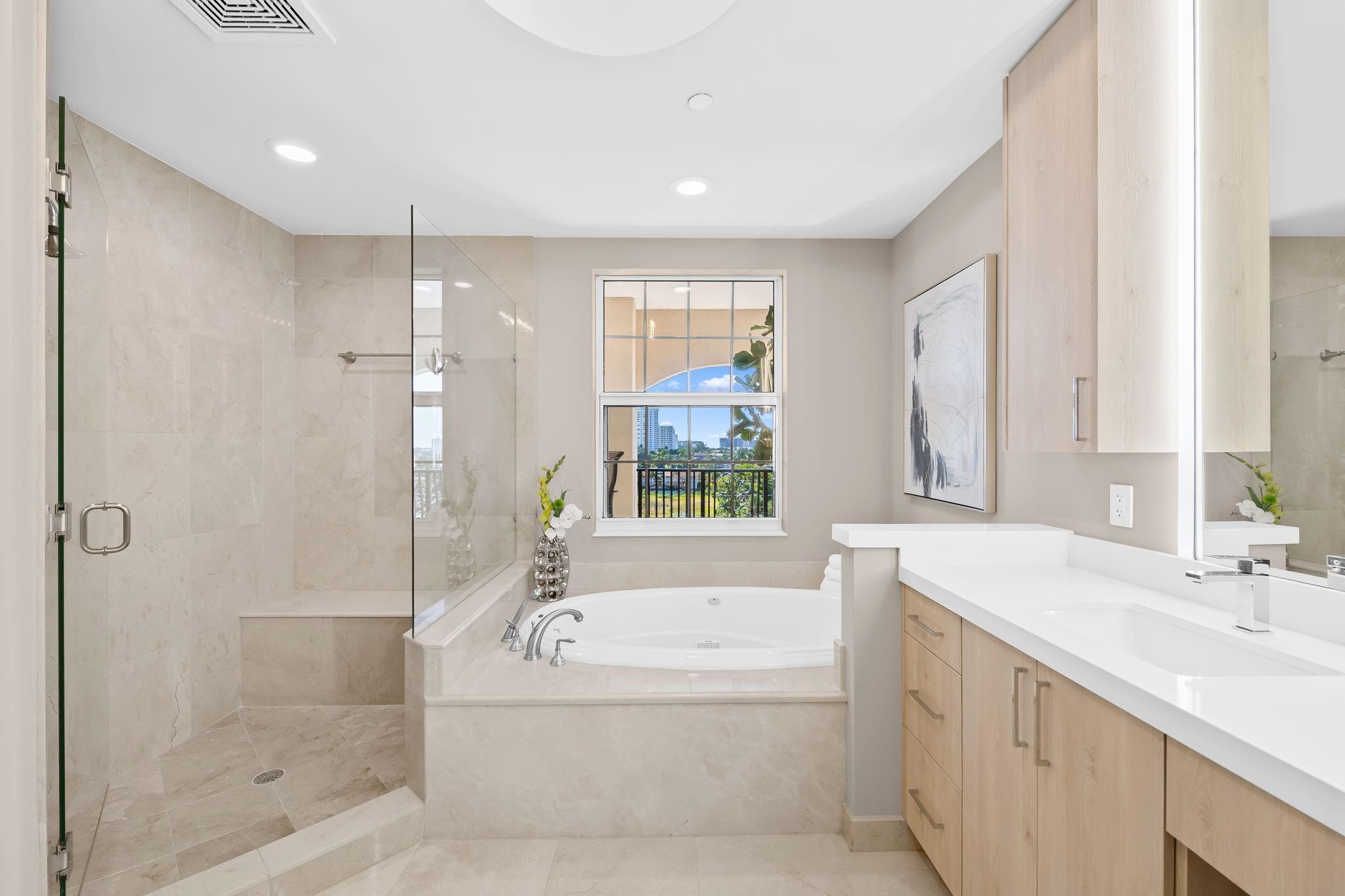 MERIDIAN - Residential